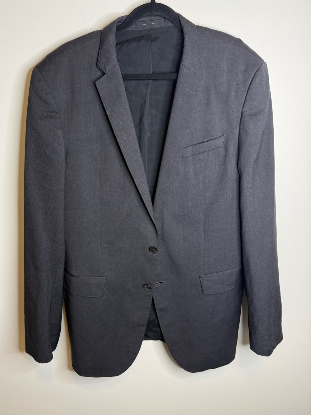 Hugo Boss Men's Dark Gray Two-Button blazer trabaldo togna 1840 super 120 44L